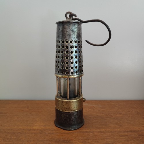 Ancienne lampe mine - lampe, de